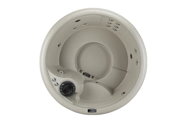 Freeflow "Aptos" hot tub