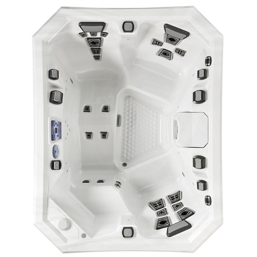 Marquis "V65L" hot tub